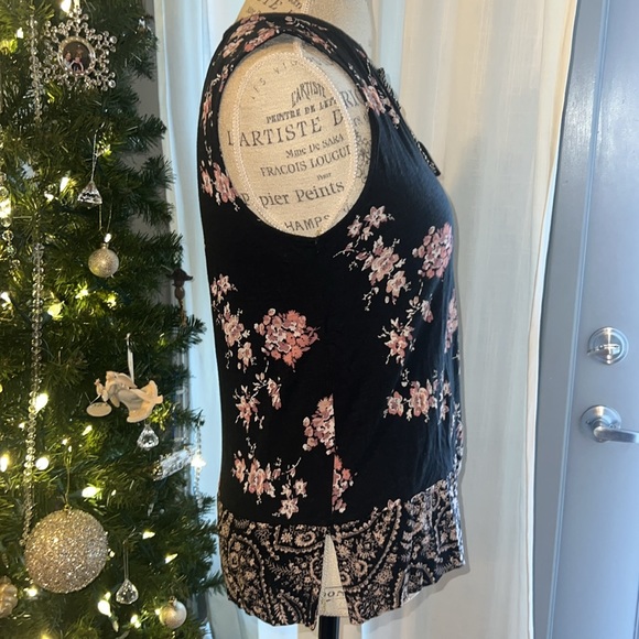 Lucky Brand sleeveless blouse navy blue pink white floral design women’s shirt S - Picture 5 of 8